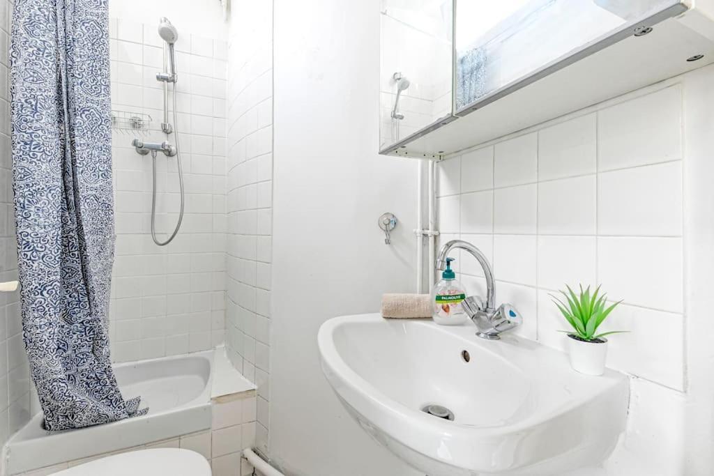 Appartement Petit Cosy A Saint-germain-des-pres Et Jardin Du Luxembourg *